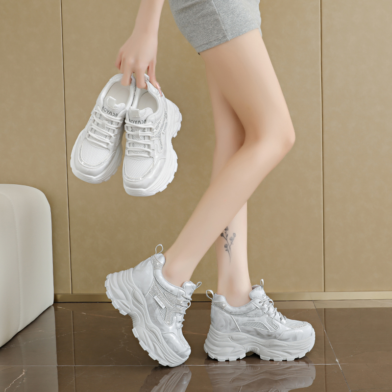 Street Fashion Walking - Bayanlar için Fileli Platform Taşlı Spor
