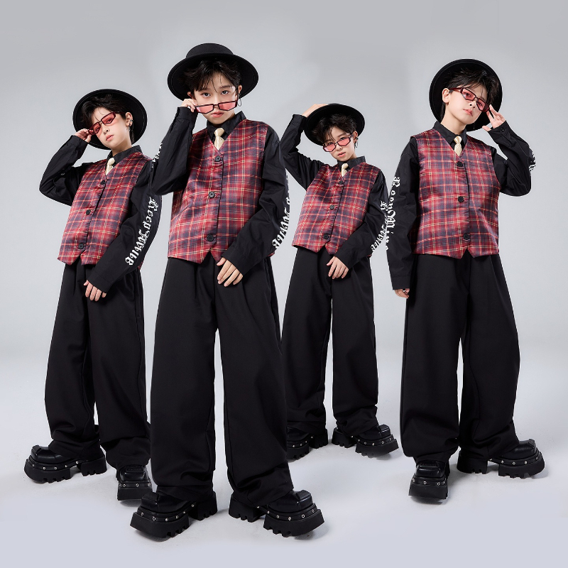 Street Fashion Boy - Moda Erkek Sokak Giyim Kıyafetleri Setleri