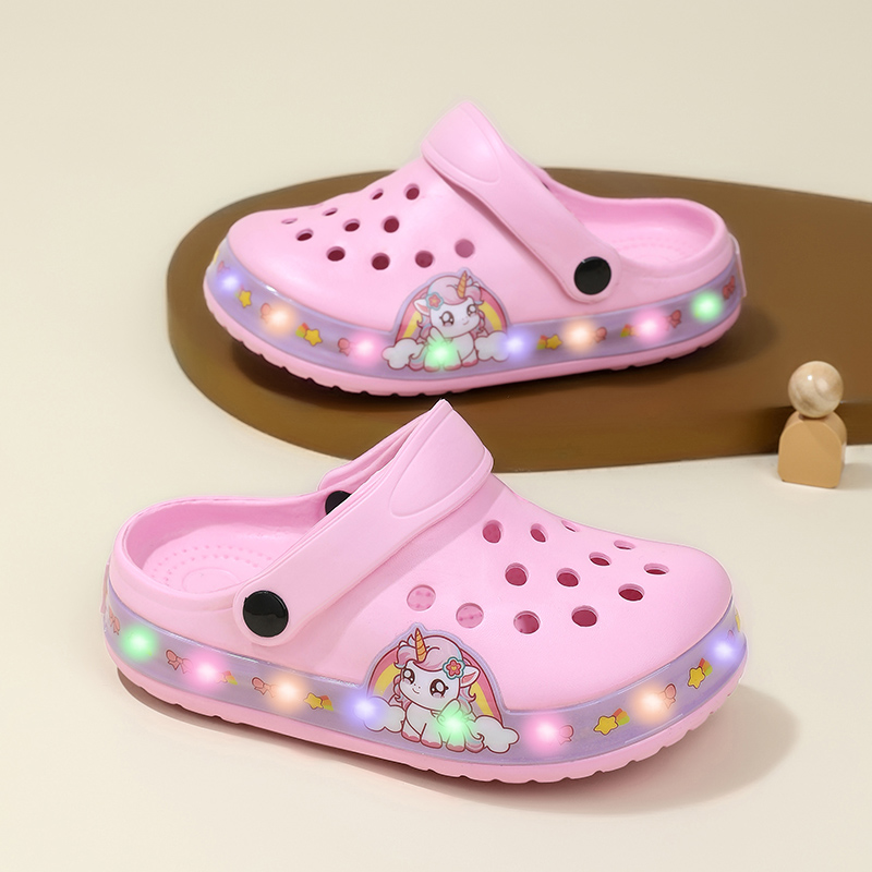Yaz Çocuk Delikli Sandalet LED - Street Fashion Boy incelemesi ve fiyatı