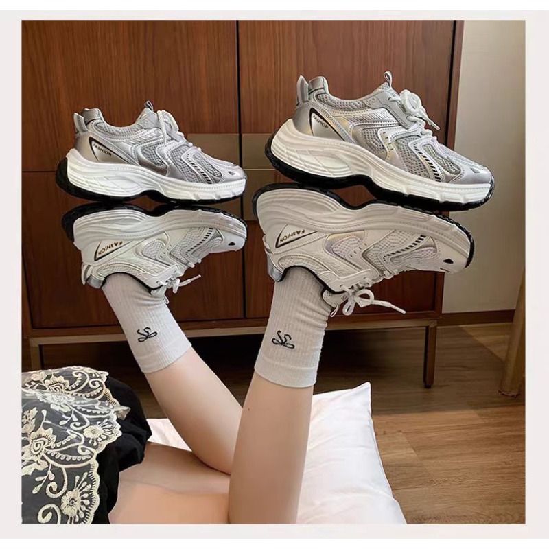 2026 Bahar Kadın Unky Baba Spo - Street Fashion Korea incelemesi ve fiyatı