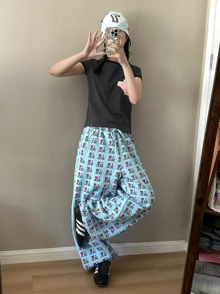 Londra Gen Z Kız Alt Kültür To - Street Fashion London incelemesi ve fiyatı